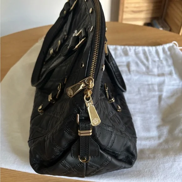 Versace Black Quilted Handbag - Picture 6 of 16